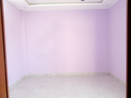 4) Li id 390 - Master Bedroom.jpg